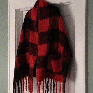 Steve Madden Scarf Wrap